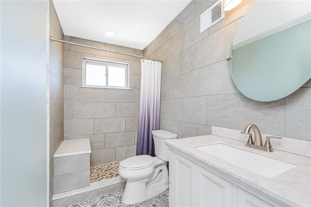 352 Grantwood Avenue Image 3