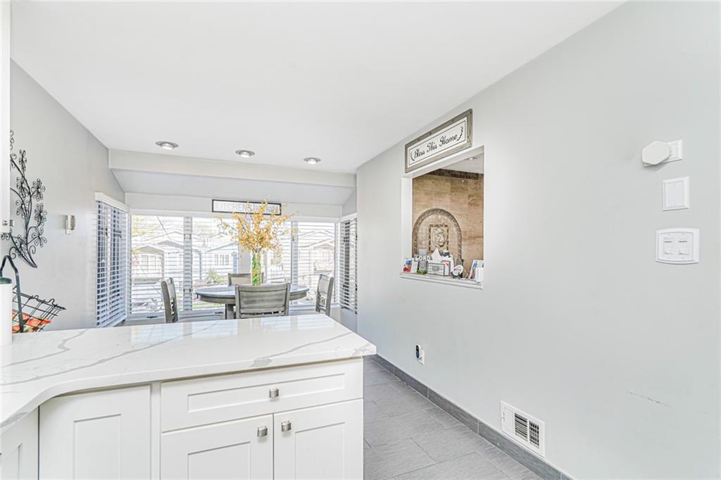 352 Grantwood Avenue, Staten  Island, New York, 10312 image 42