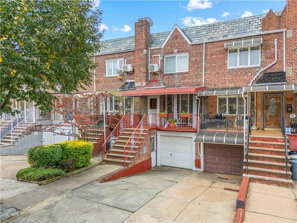 2228 East 28th Street Image 1