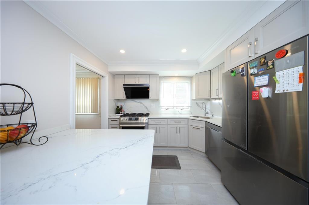 26 Hull Avenue, Staten  Island, New York, 10306 image 11