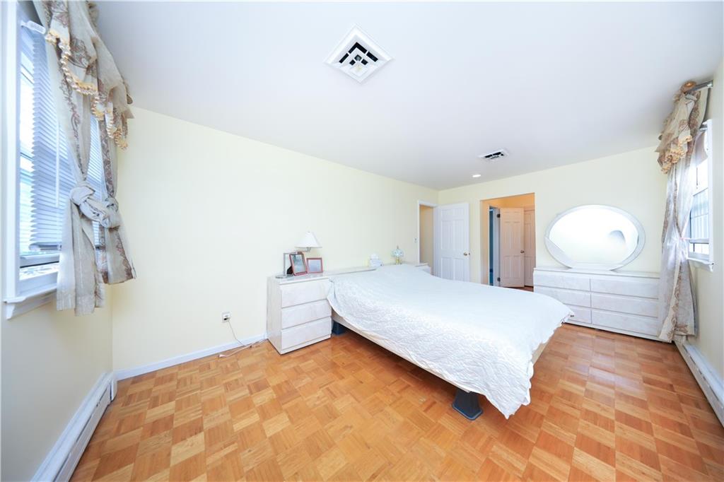 26 Hull Avenue, Staten  Island, New York, 10306 image 17