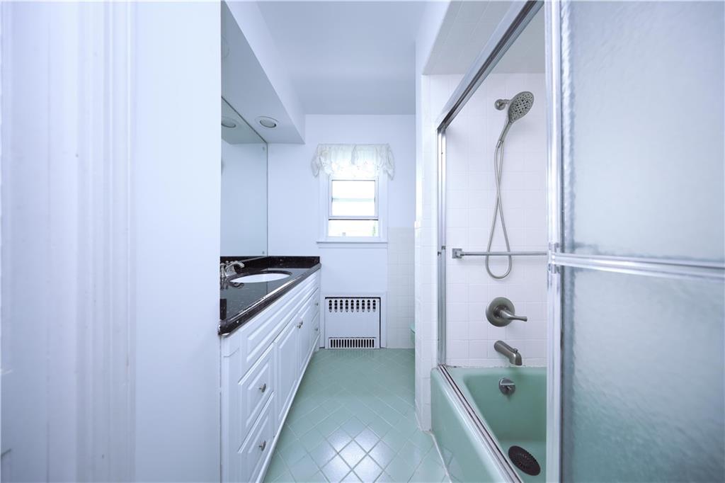 26 Hull Avenue, Staten  Island, New York, 10306 image 19