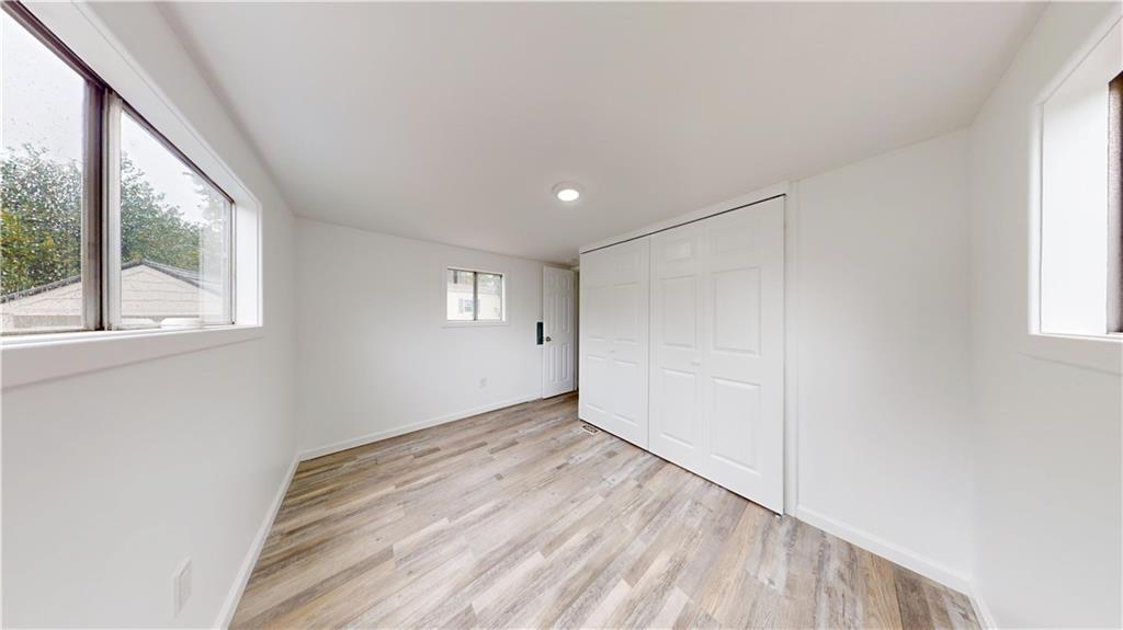 12 Periwinkle Drive, Other, New York, 11716 image 15