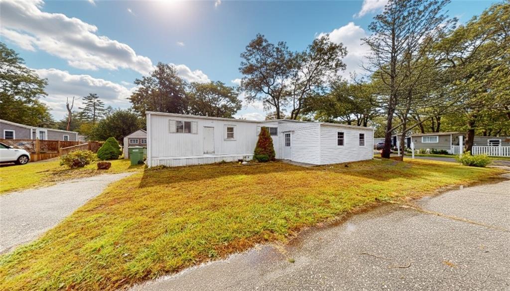 12 Periwinkle Drive, Other, New York, 11716 image 20