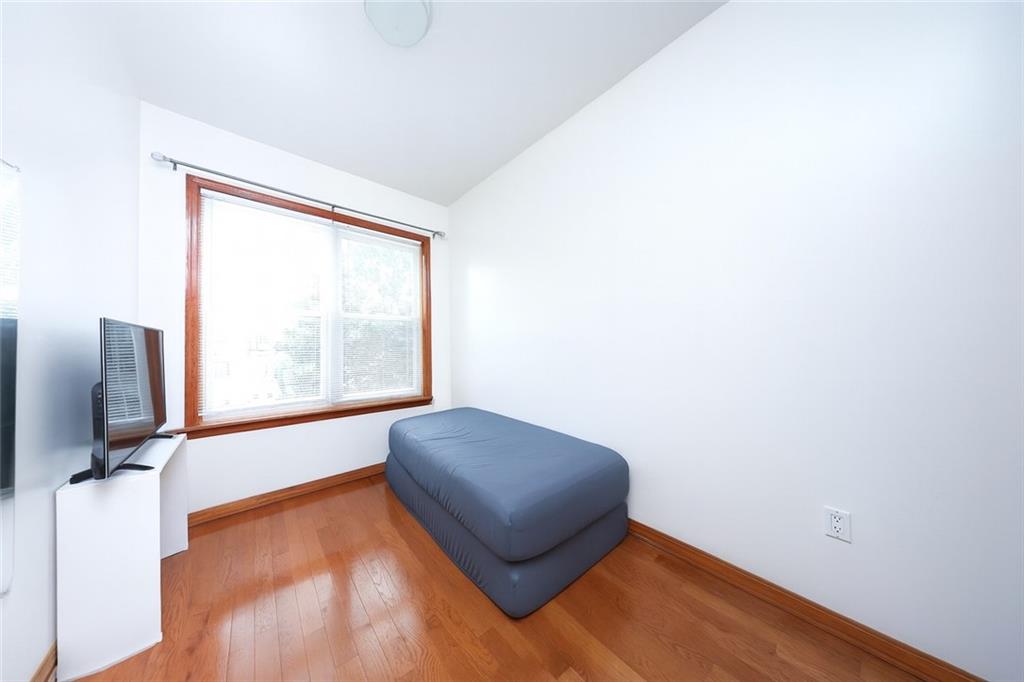 1049 Bay Ridge Parkway, Brooklyn, New York, 11228 image 18