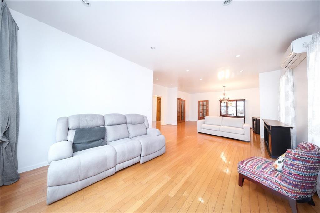 1049 Bay Ridge Parkway, Brooklyn, New York, 11228 image 7