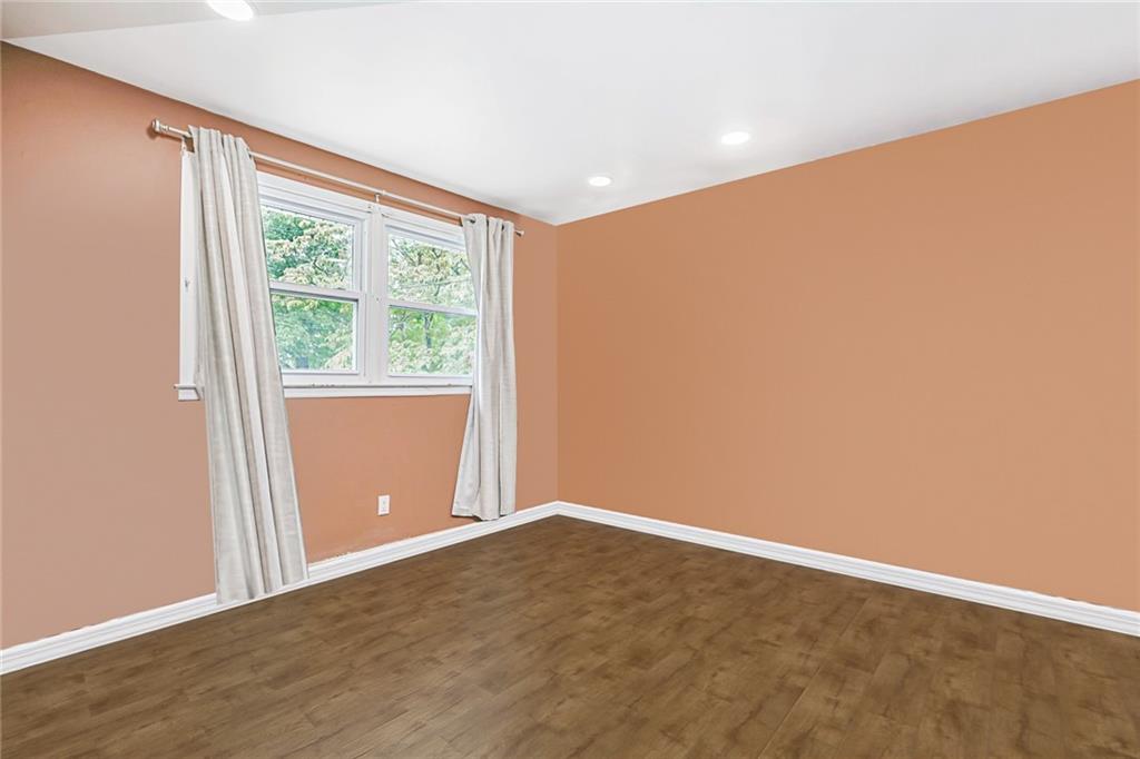 970 Annadale Road, Staten  Island, New York, 10312 image 21