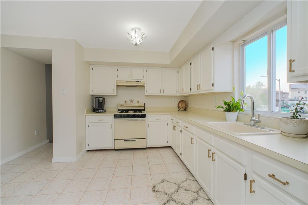 149 Crossfield Avenue, Staten  Island, New York, 10312 image 9