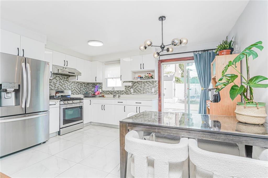 79 Ebony Street, Staten  Island, New York, 10306 image 11