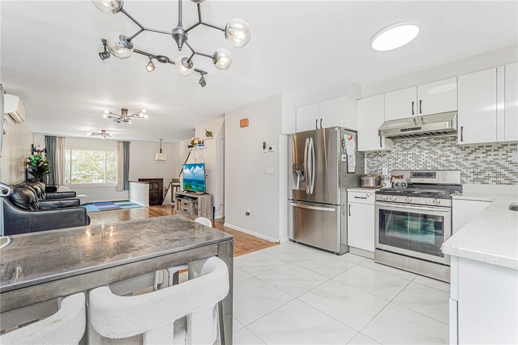 79 Ebony Street, Staten  Island, New York, 10306 image 13