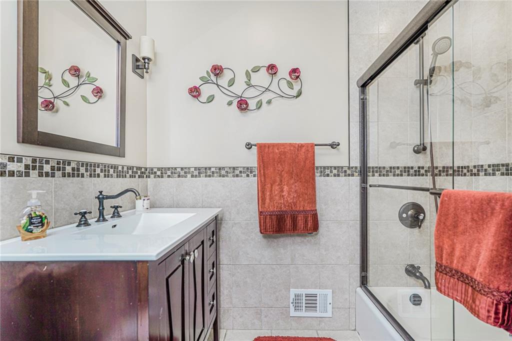 244 Woehrle Avenue, Staten  Island, New York, 10312 image 20