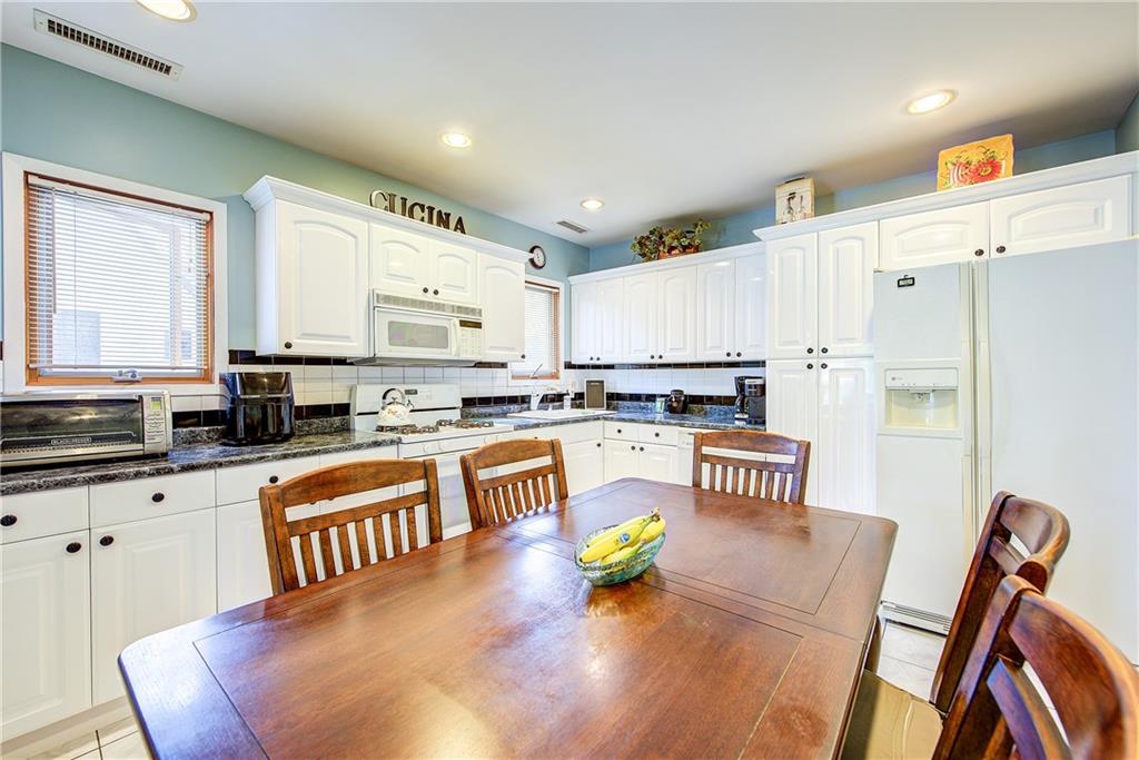 160-32 11th Avenue, Whitestone, New York, 11357 image 23