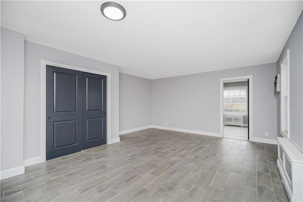 200 Bay 7th Street Image 5