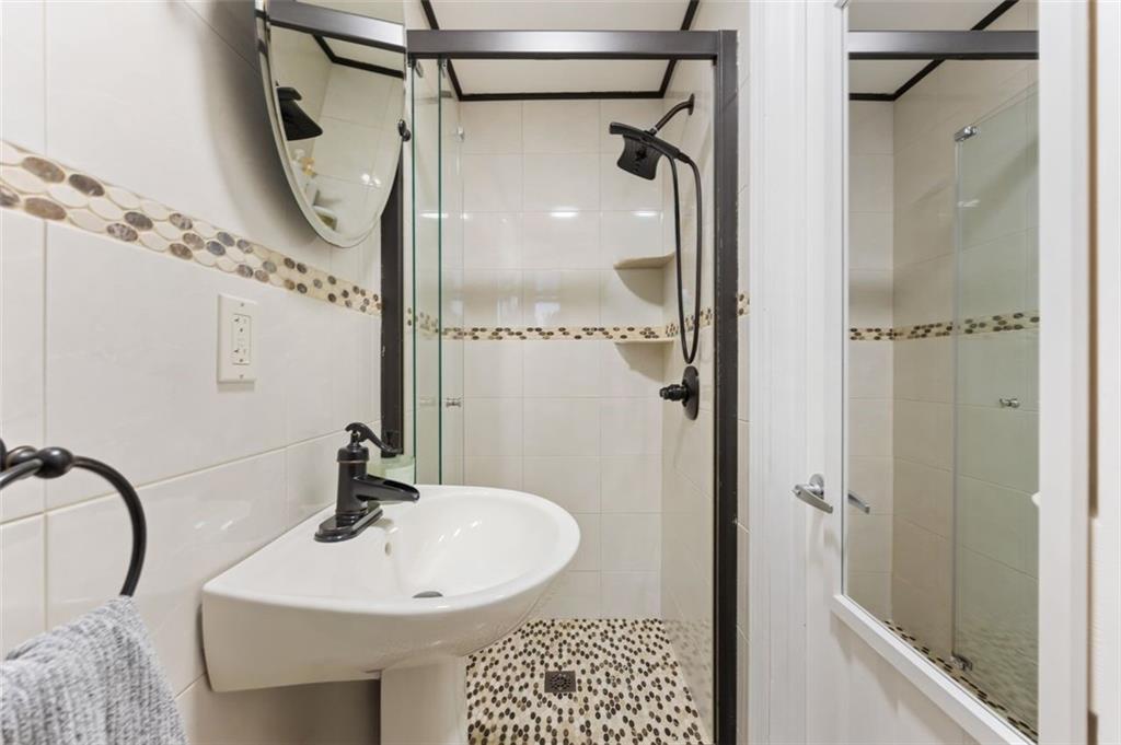 1632 83rd Street, Brooklyn, New York, 11214 image 26