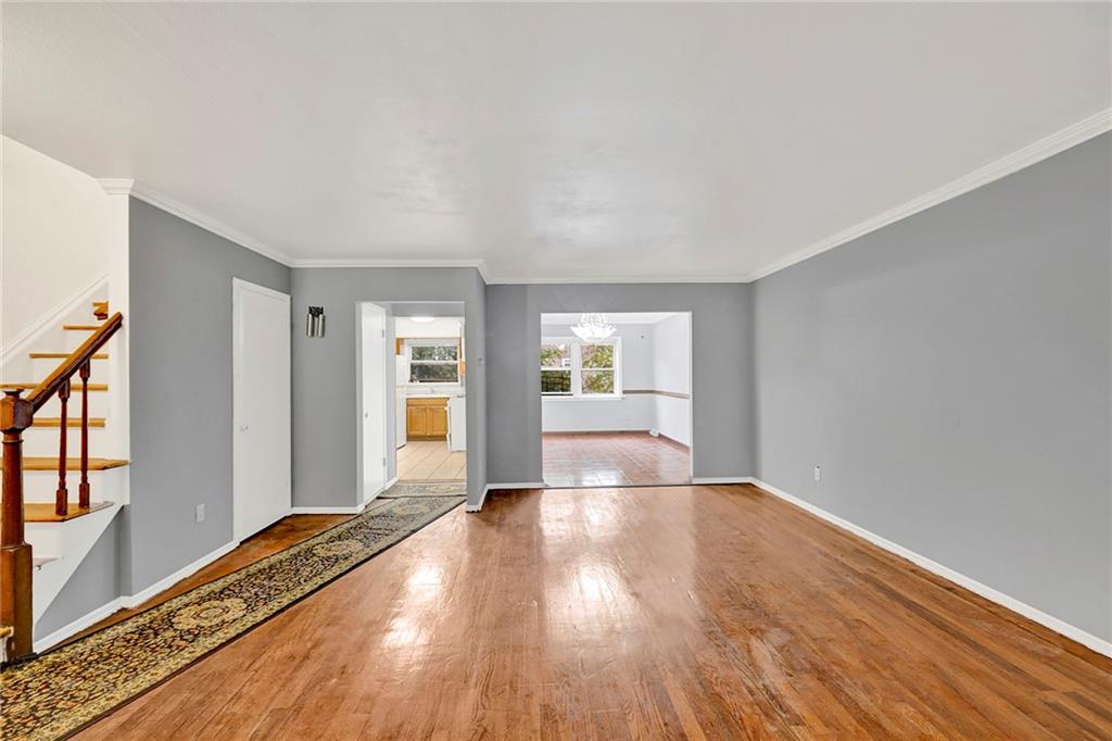 615 East 57th Street Image 3