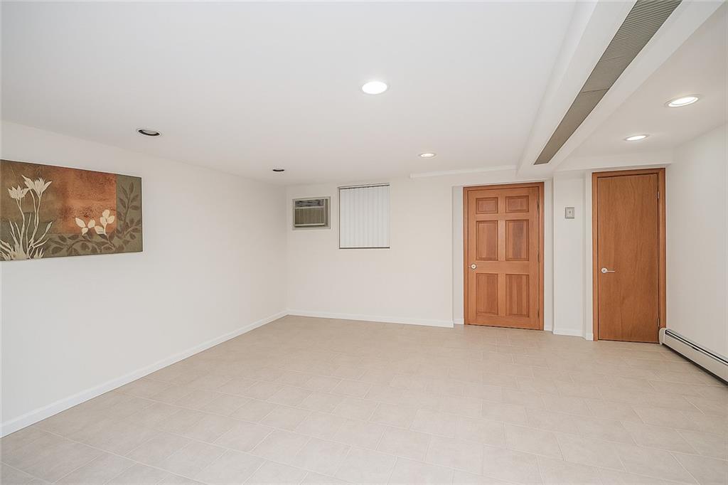 8907 16th Avenue, Brooklyn, New York, 11214 image 29