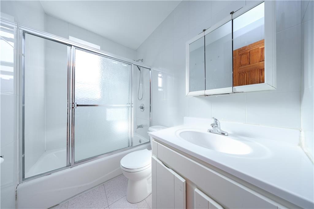 1202 Avenue I, Brooklyn, New York, 11230 image 12