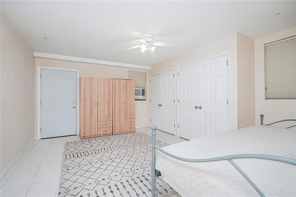 33 Manhattan Court, Brooklyn, New York, 11223 image 11