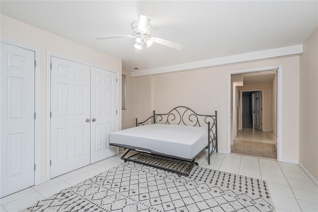 33 Manhattan Court, Brooklyn, New York, 11223 image 12