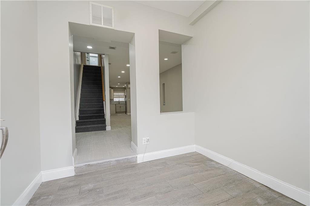 44 72nd Street Image 3