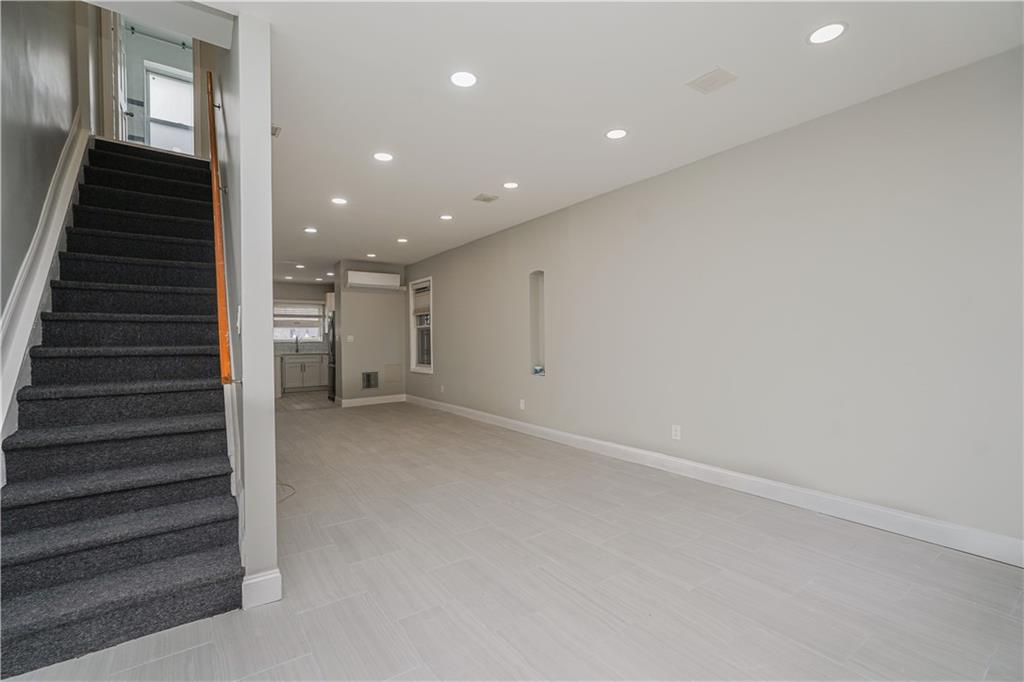 44 72nd Street Image 4