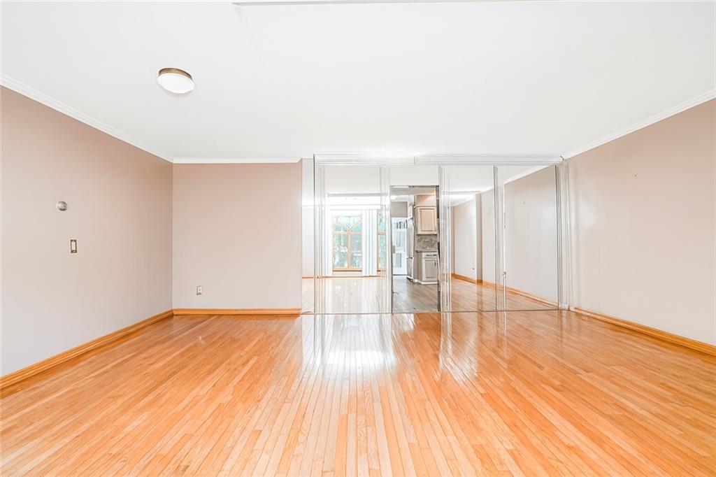 2055 Coleman Street Image 3