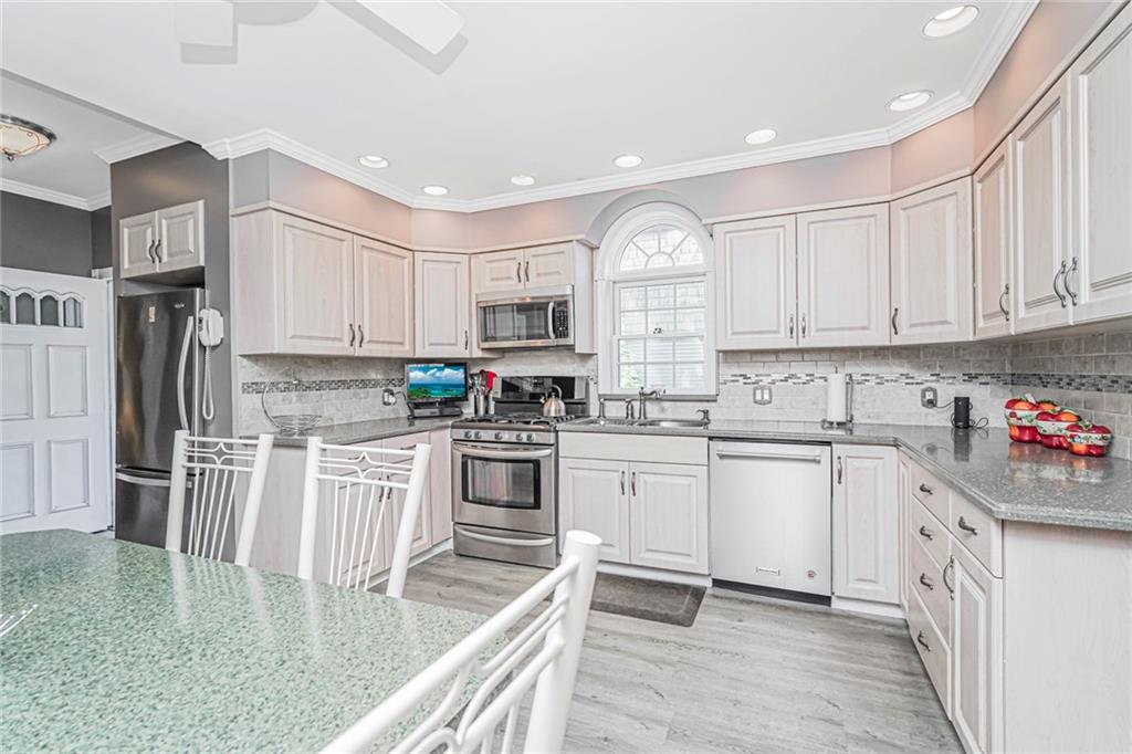 2055 Coleman Street, Brooklyn, New York, 11234 image 7