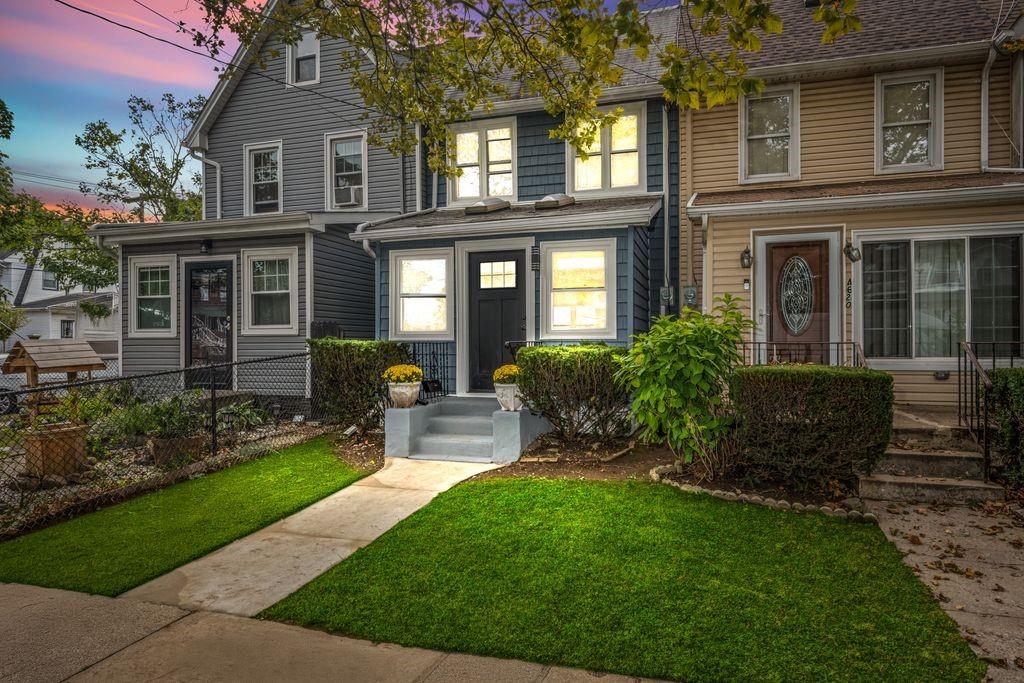 4622 Avenue M Image 1