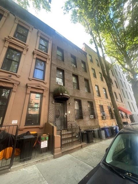 14 St Marks Place Image 4