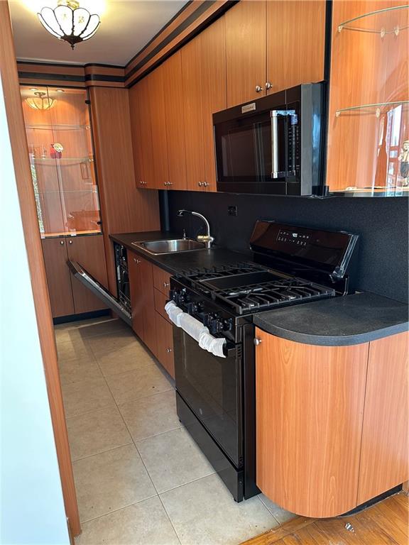 2035 West 5th Street 6D Image 4