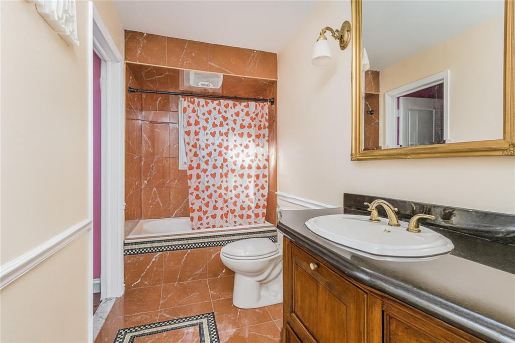 70 Figurea Avenue, Staten  Island, New York, 10312 image 20