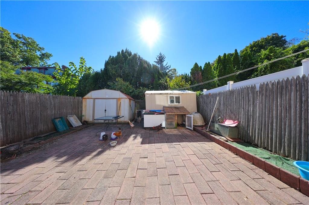 31 Giordan Court, Staten  Island, New York, 10303 image 24