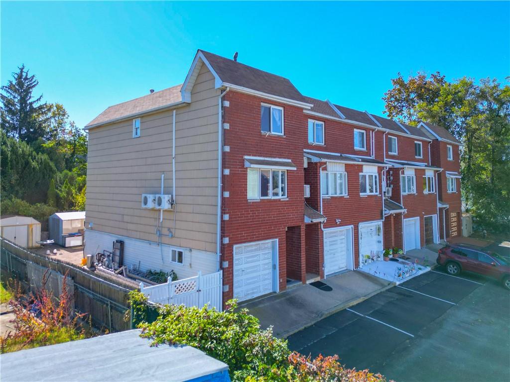 31 Giordan Court, Staten  Island, New York, 10303 image 28