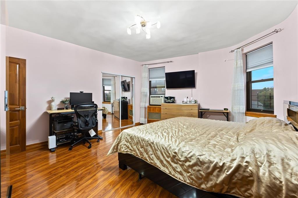 2020 Kings Highway 5E, Brooklyn, New York, 11229 image 13