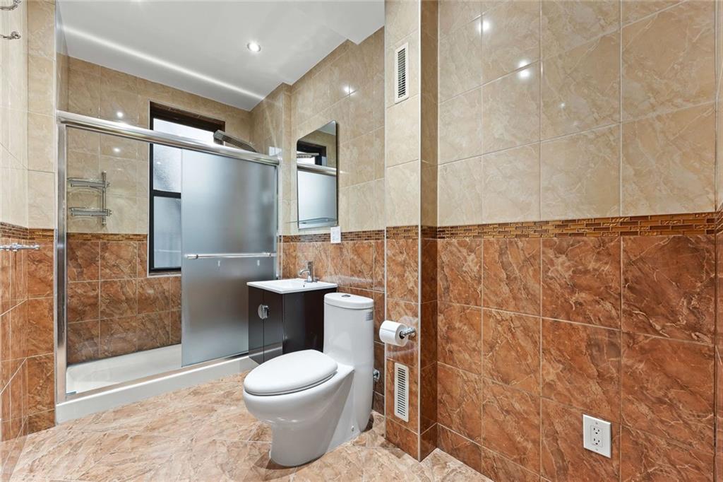 2020 Kings Highway 5E, Brooklyn, New York, 11229 image 17