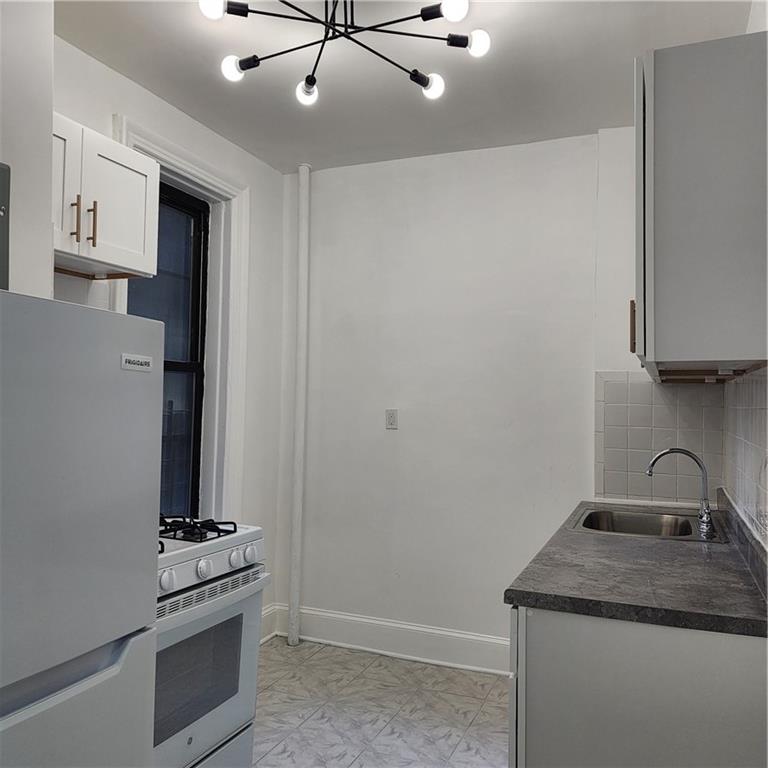 590 Parkside Avenue 2CE, Brooklyn, New York, 11226 image 10