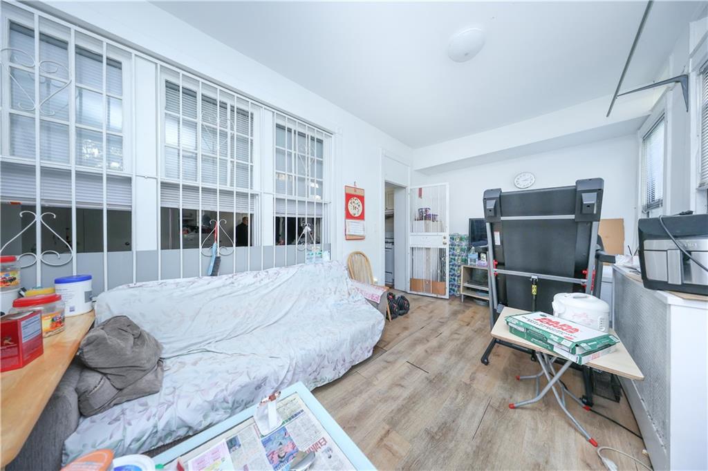 545 57th Street Image 4