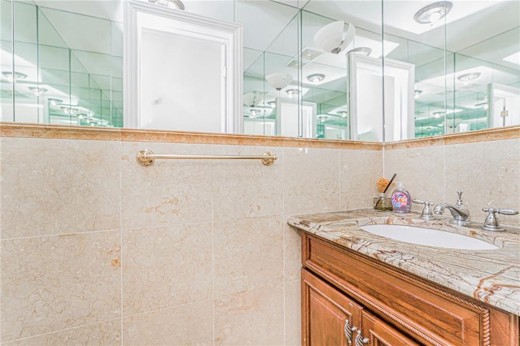 1734 East 2nd Street, Brooklyn, New York, 11223 image 14