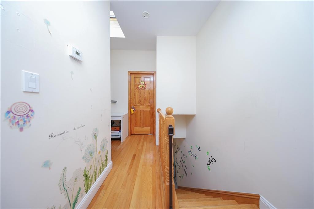 332 Bay 10th Street, Brooklyn, New York, 11228 image 23
