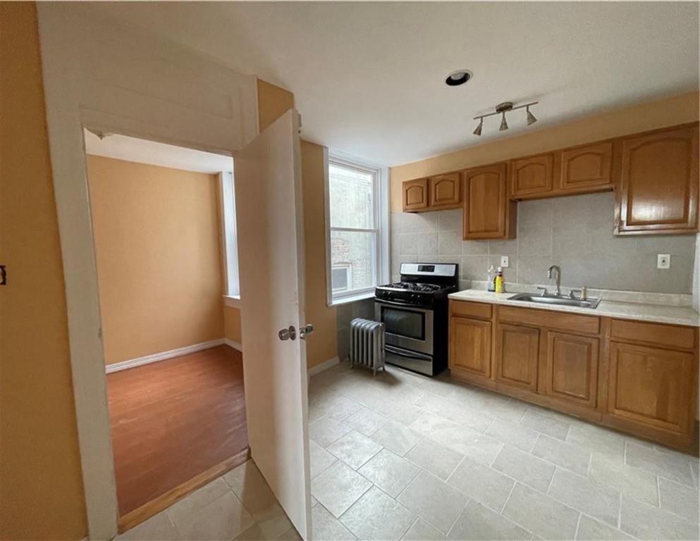 1424 71st Street, Brooklyn, New York, 11228 image 12