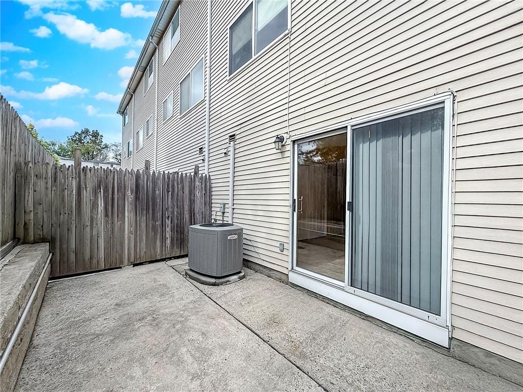 20 Gil Court, Staten  Island, New York, 10312 image 16