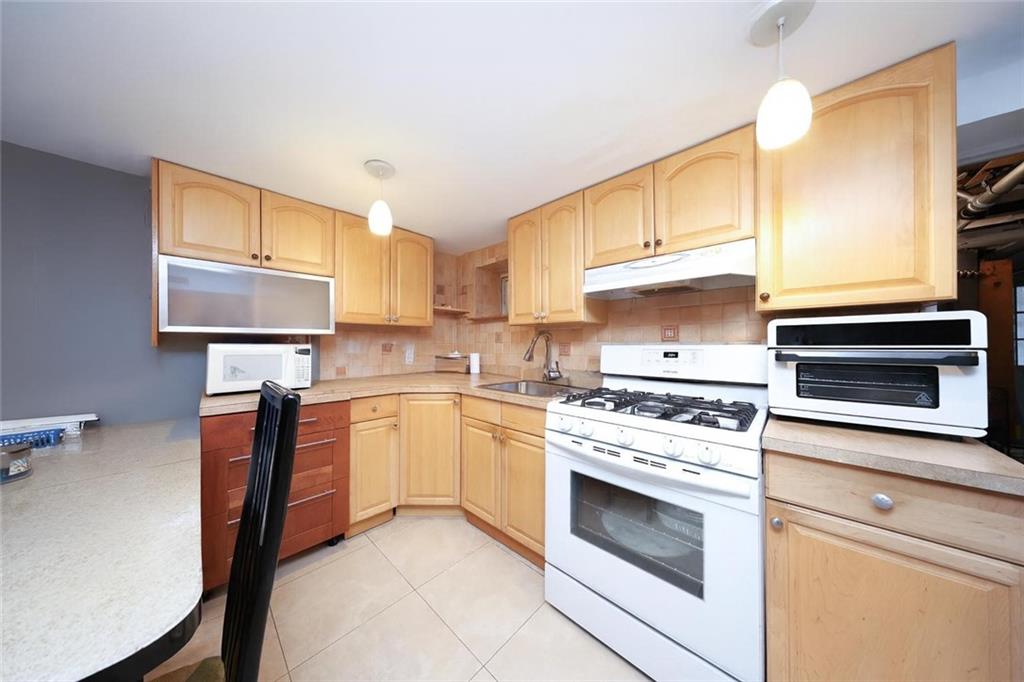 127 Bay 23rd Street, Brooklyn, New York, 11214 image 22