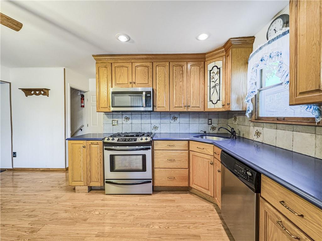 154 Dongan Hills Avenue, Staten  Island, New York, 10305 image 10