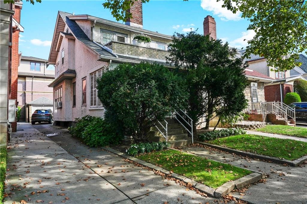 309 Avenue J Image 1