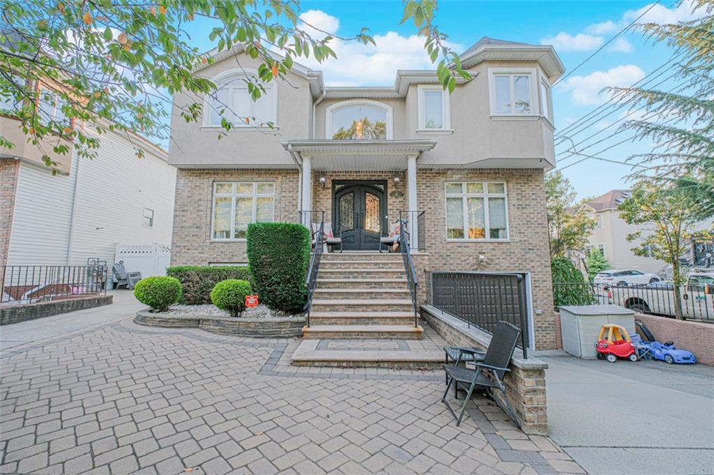 22 Alverson Avenue, Staten Island, New York, 10309