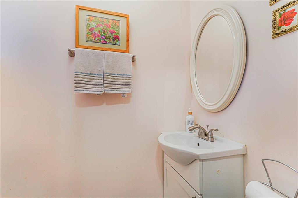 40 Bower Court, Staten  Island, New York, 10309 image 7