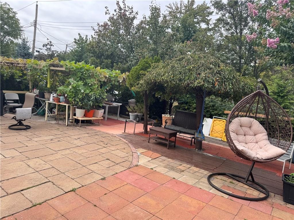 109 Saint Stephens Place, Staten Island, New York, 10306