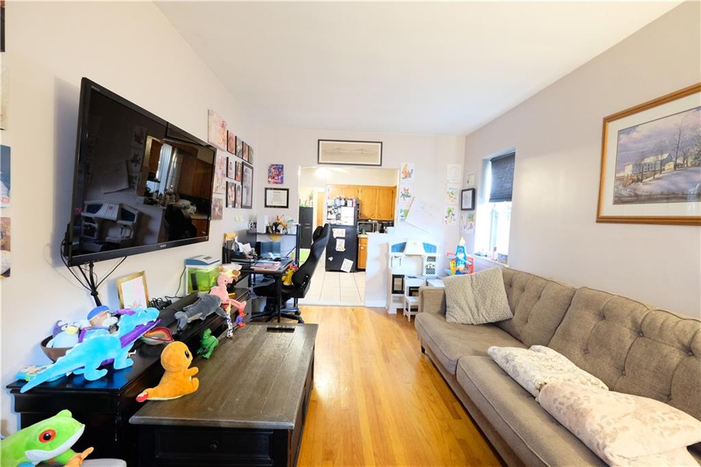 46 Bay 37th Street, Brooklyn, New York, 11214 image 11