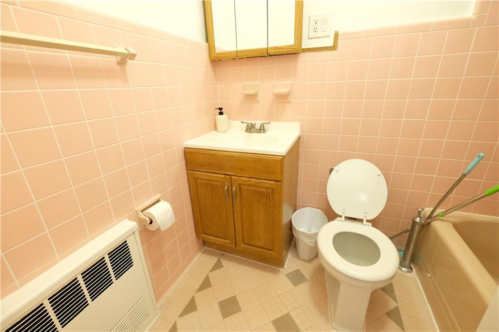 46 Bay 37th Street, Brooklyn, New York, 11214 image 6