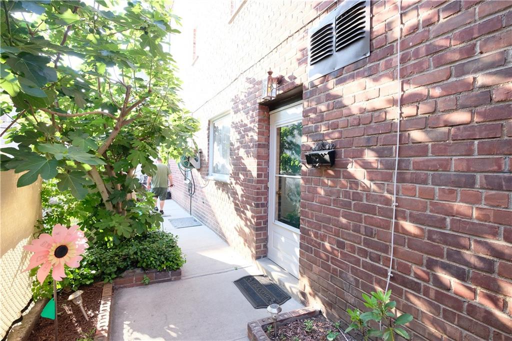 46 Bay 37th Street, Brooklyn, New York, 11214 image 7